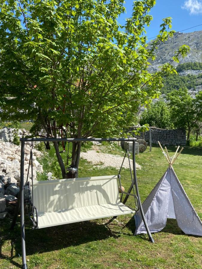 Guest House Markovic Lovcen Cetinje Buitenkant foto